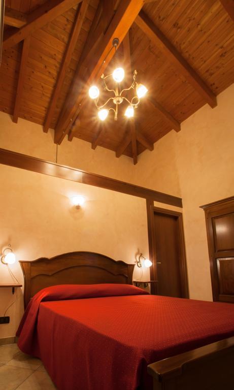 Agriturismo U' Casinu Da Scala Campora San Giovanni Rum bild